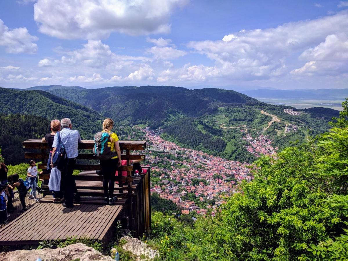 Cozy Corner Apartment Brasov Ngoại thất bức ảnh